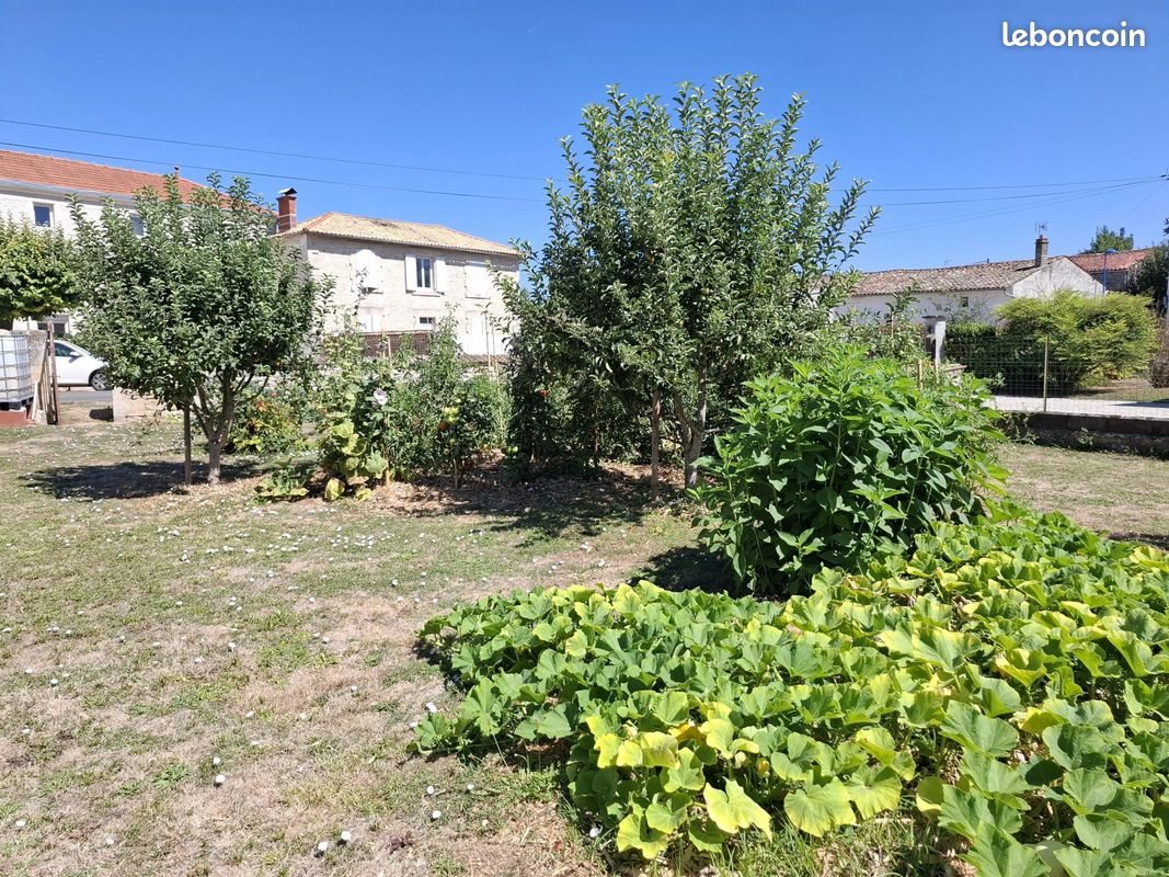 Maison à vendre, 190m², Brioux-sur-Boutonne