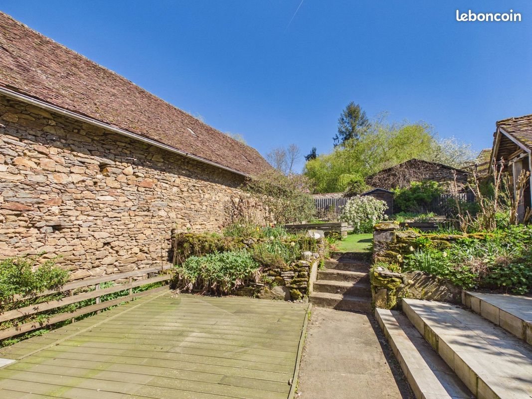 Maison à vendre, 197m², Ségur-le-Château