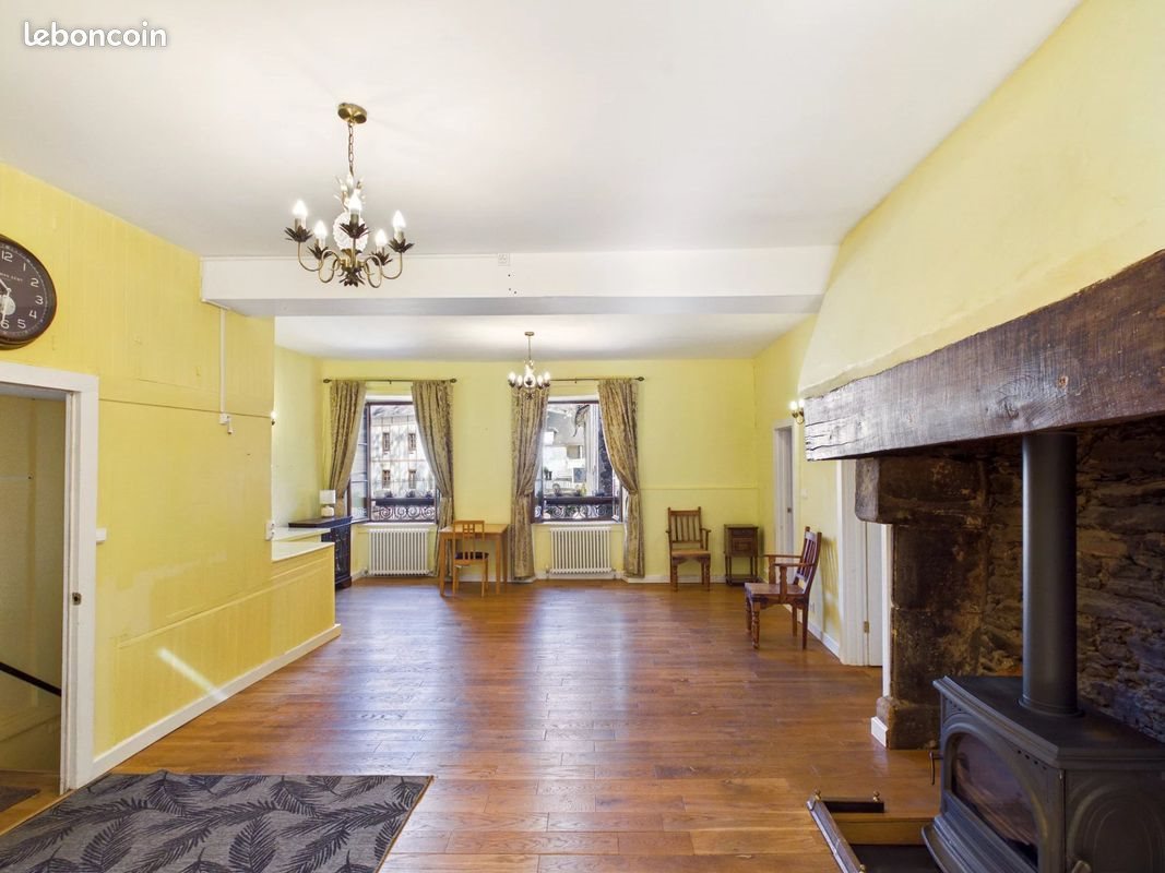 Maison à vendre, 197m², Ségur-le-Château