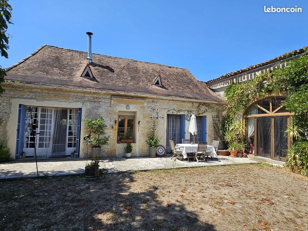 Maison à vendre, 210m², Sainte-Foy-la-Grande