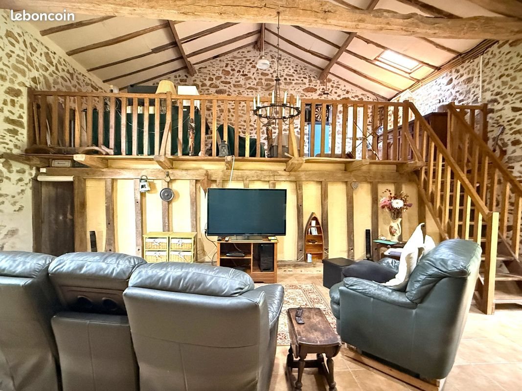 Maison à vendre, 174m², Saulgond