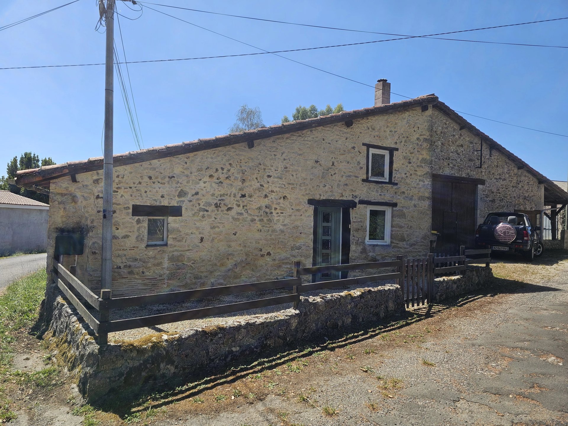 Maison à vendre, 104m², Saint-Laurent-de-Céris