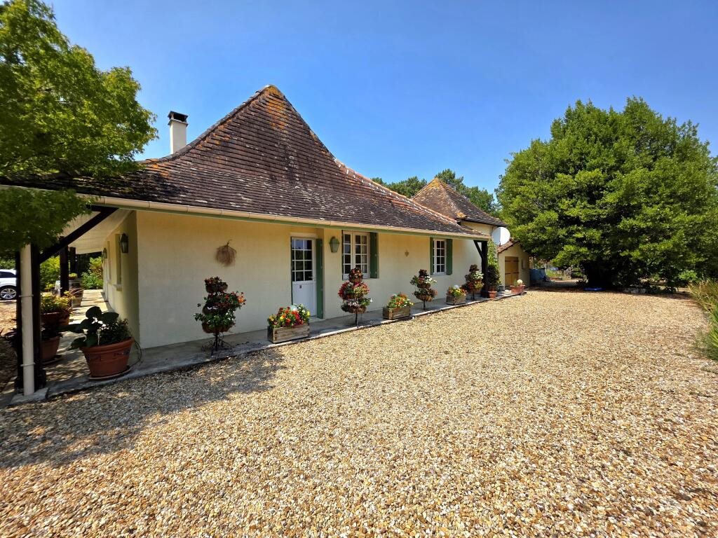 Maison à vendre, 170m², Beaupouyet