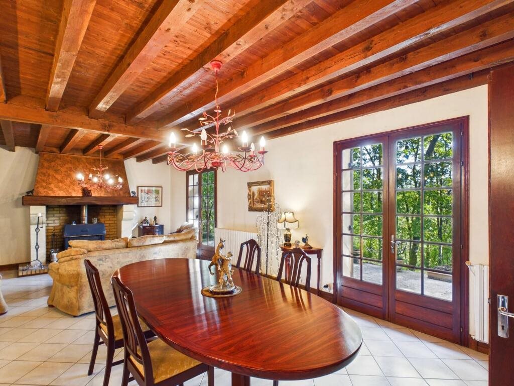 Maison à vendre, 180m², Javerlhac-et-la-Chapelle-Saint-Robert