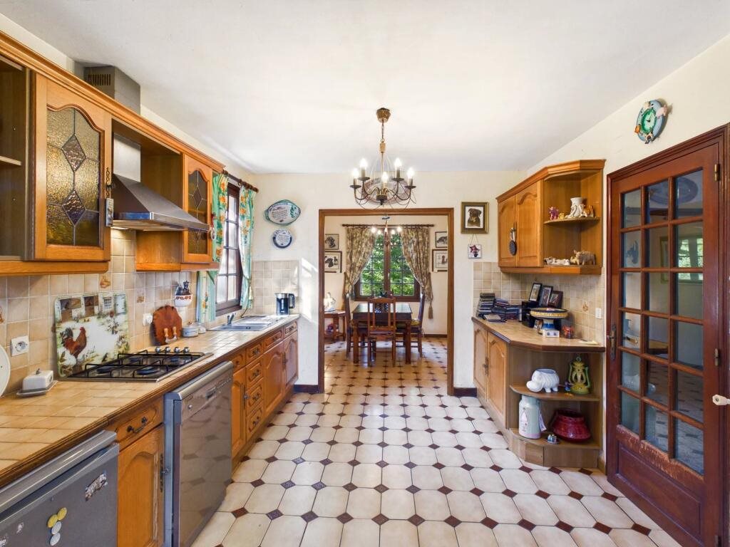 Maison à vendre, 180m², Javerlhac-et-la-Chapelle-Saint-Robert