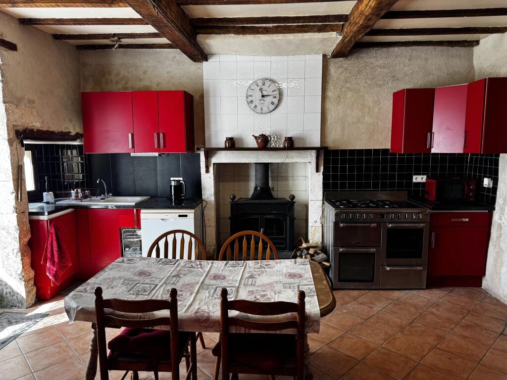 Maison à vendre, 221m², Saint-Séverin