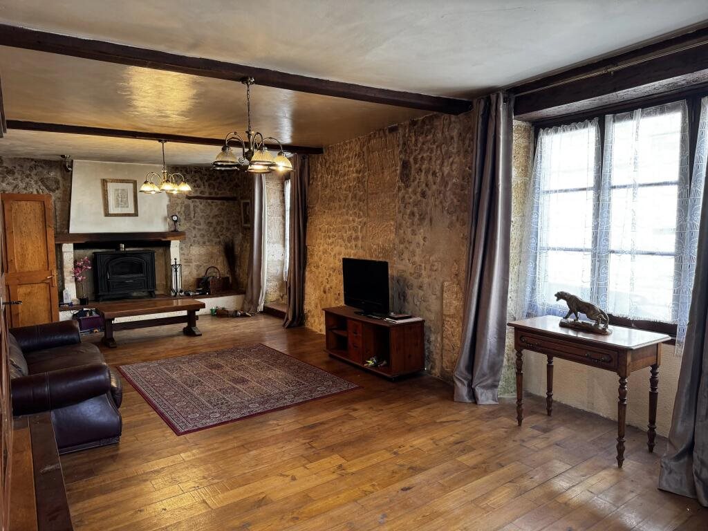Maison à vendre, 221m², Saint-Séverin