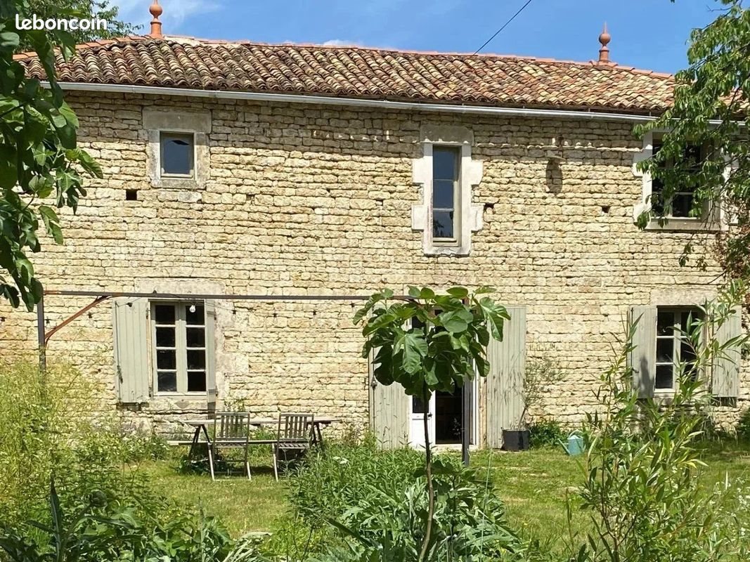 Maison à vendre, 160m², Chef-Boutonne