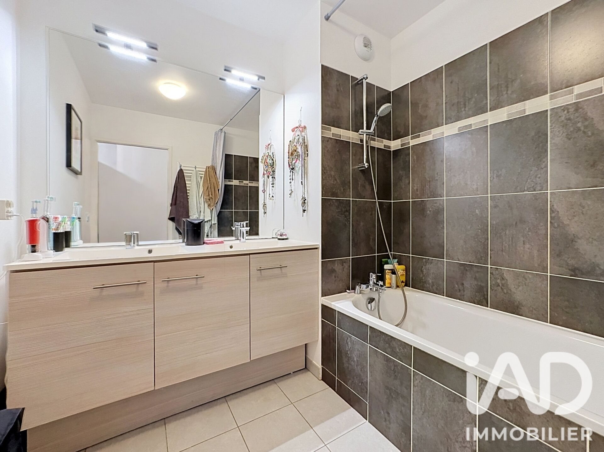 Appartement à vendre, 77m², Chessy