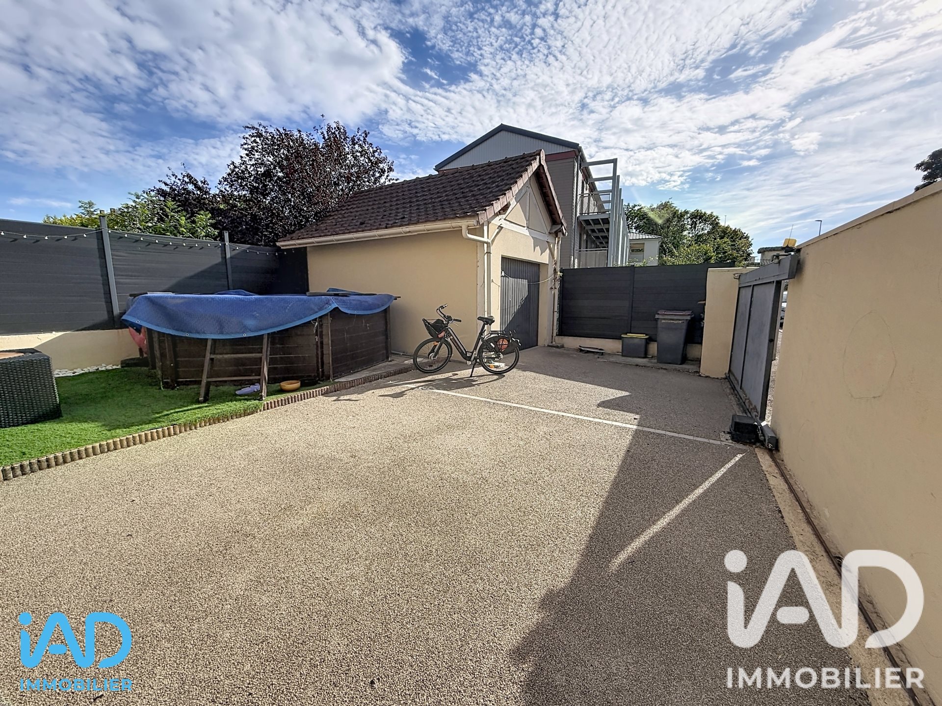 Maison à vendre, 104m², La Chapelle-Saint-Luc