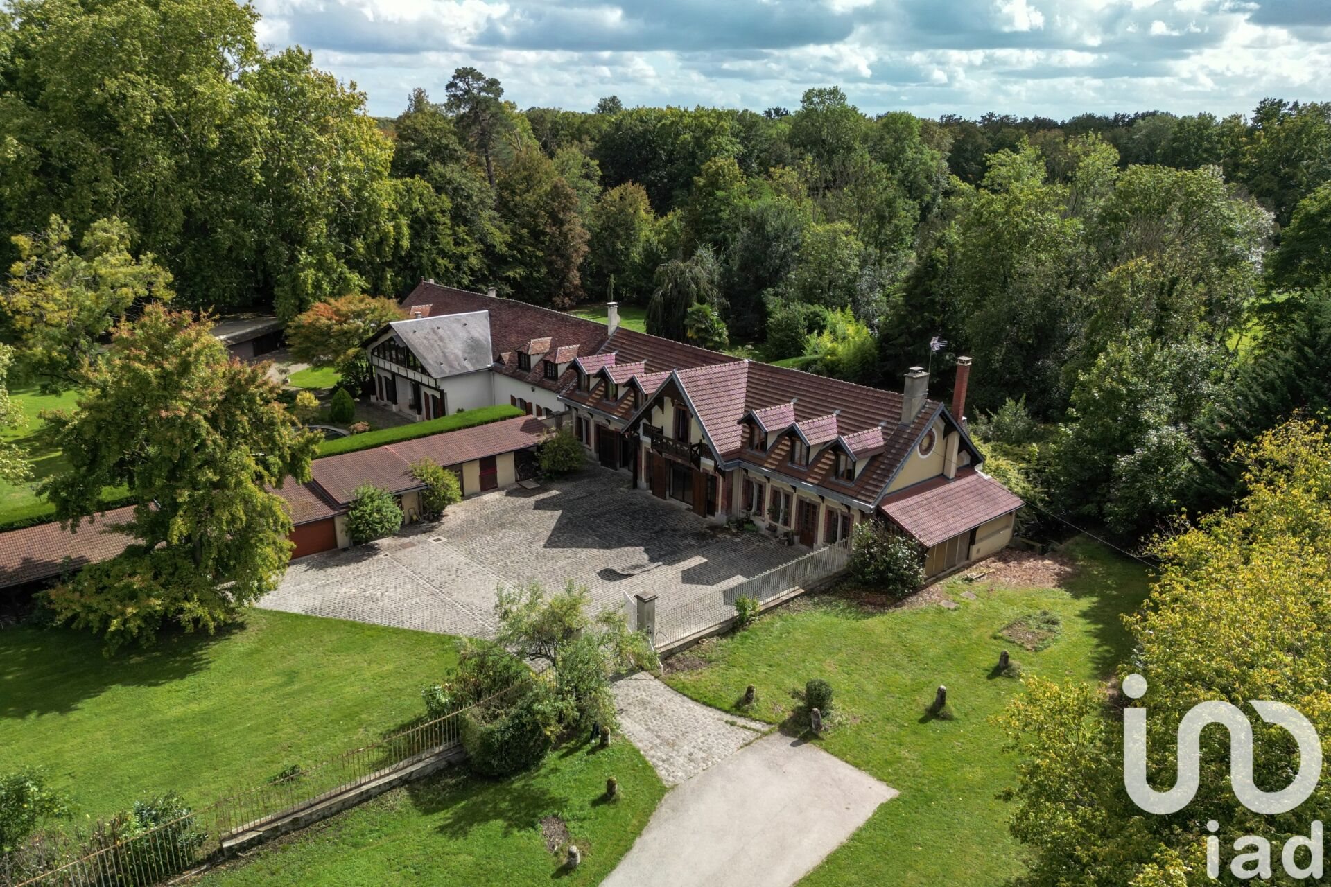 Maison à vendre, 498m², Ozoir-la-Ferrière