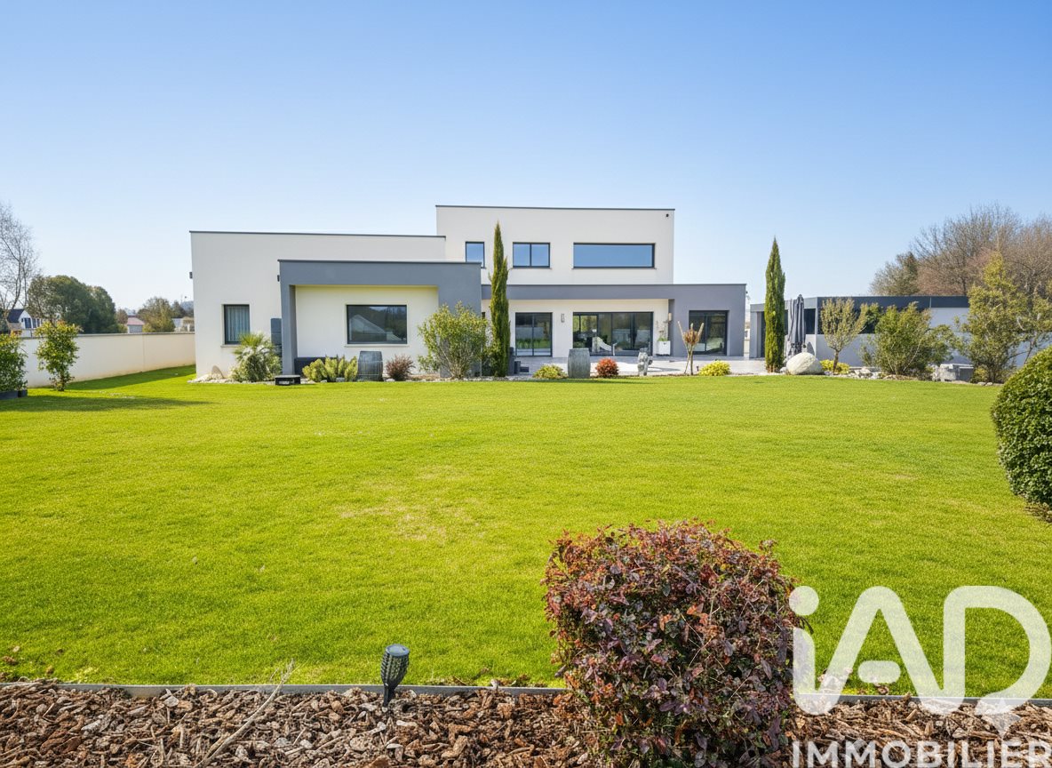 Maison à vendre, 244m², Ibos