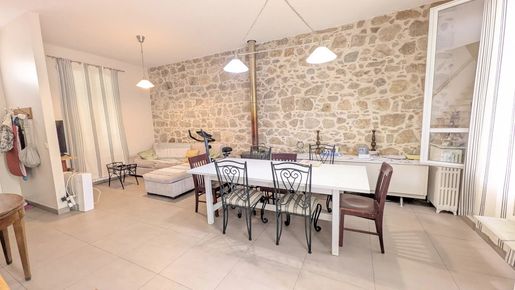 Maison 5 pièces 100 m² · à Nice · 100 m² · 409 000 €