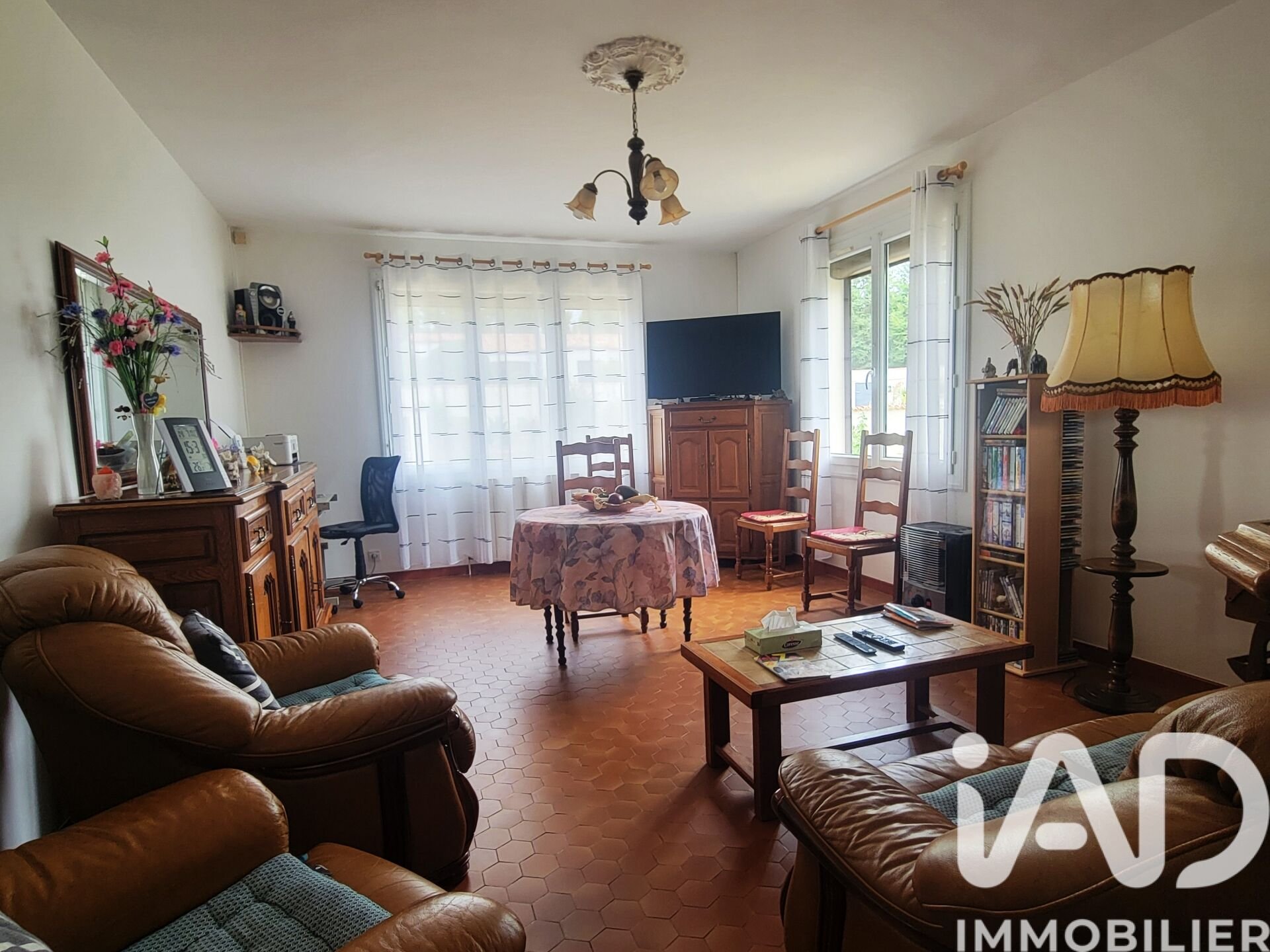 Maison à vendre, 180m², Pisany