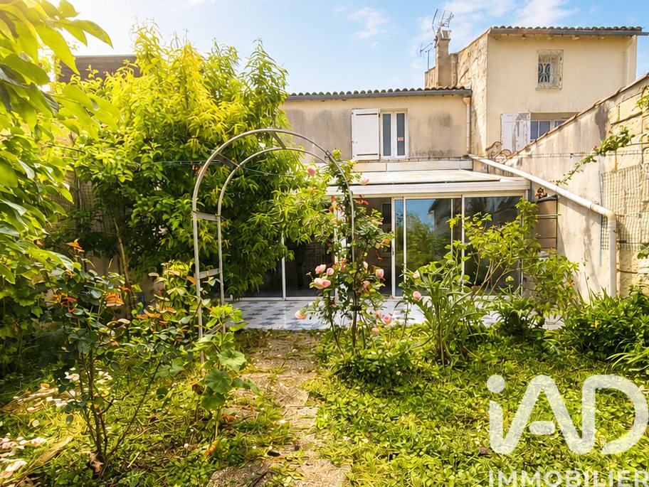 Maison à vendre, 213m², Saintes