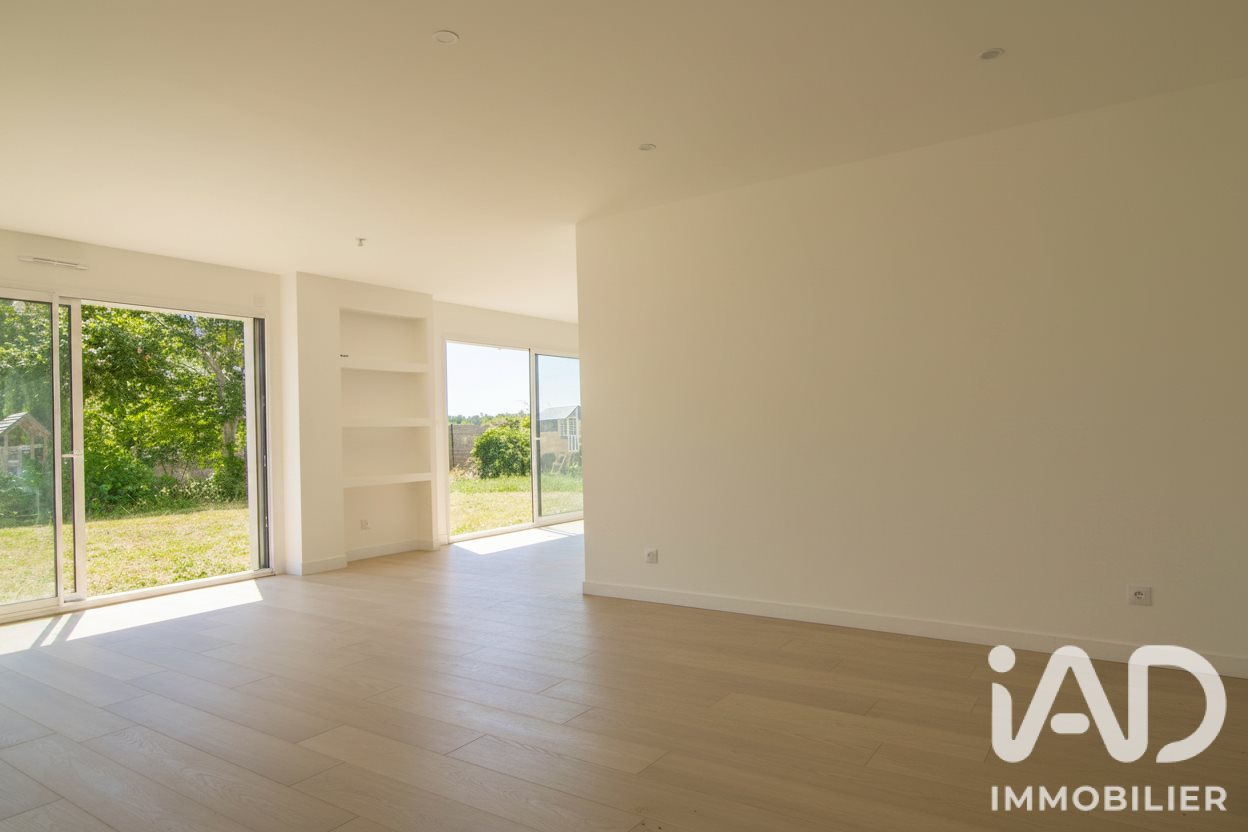 Maison à vendre, 120m², Nozay
