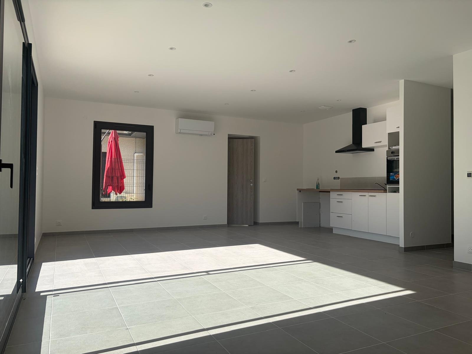 Maison à louer, 90m², Belley