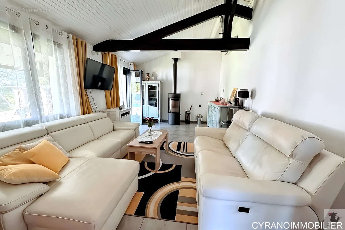 Maison à vendre, 150m², Lembras