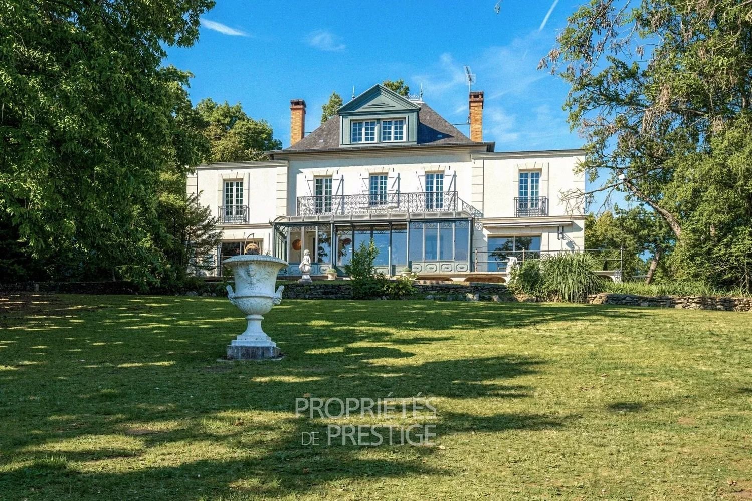 Maison à vendre, 630m², La Queue-les-Yvelines