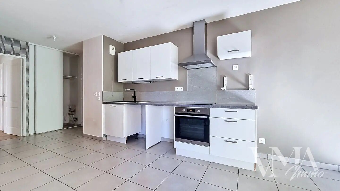 Appartement à vendre, 70m², Pierre-Bénite