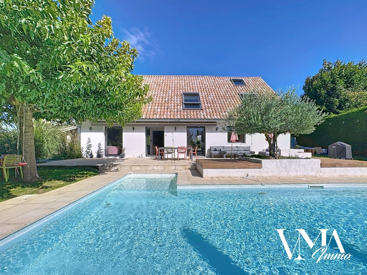 Maison à vendre, 244m², Lissieu