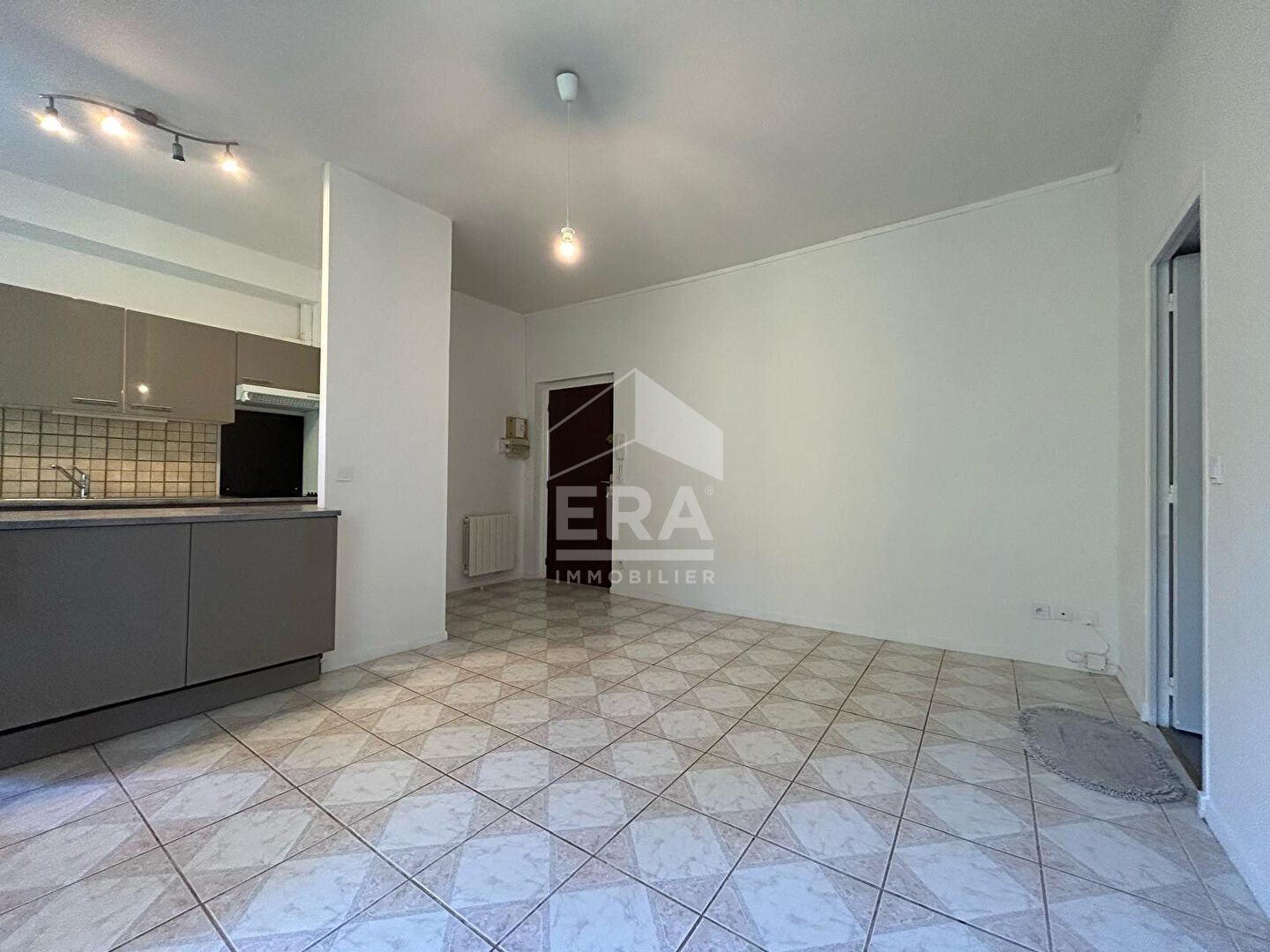 Appartement à louer, 40m², Dammarie-les-Lys