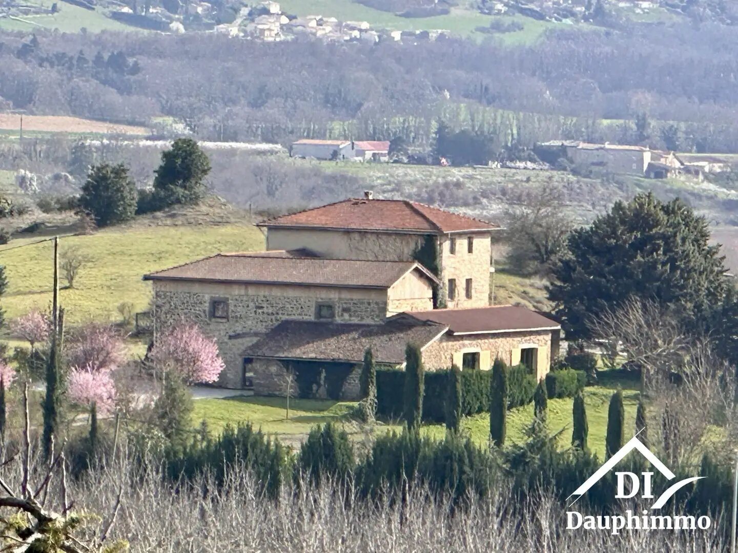 Maison à vendre, 205m², Saint-Donat-sur-l'Herbasse