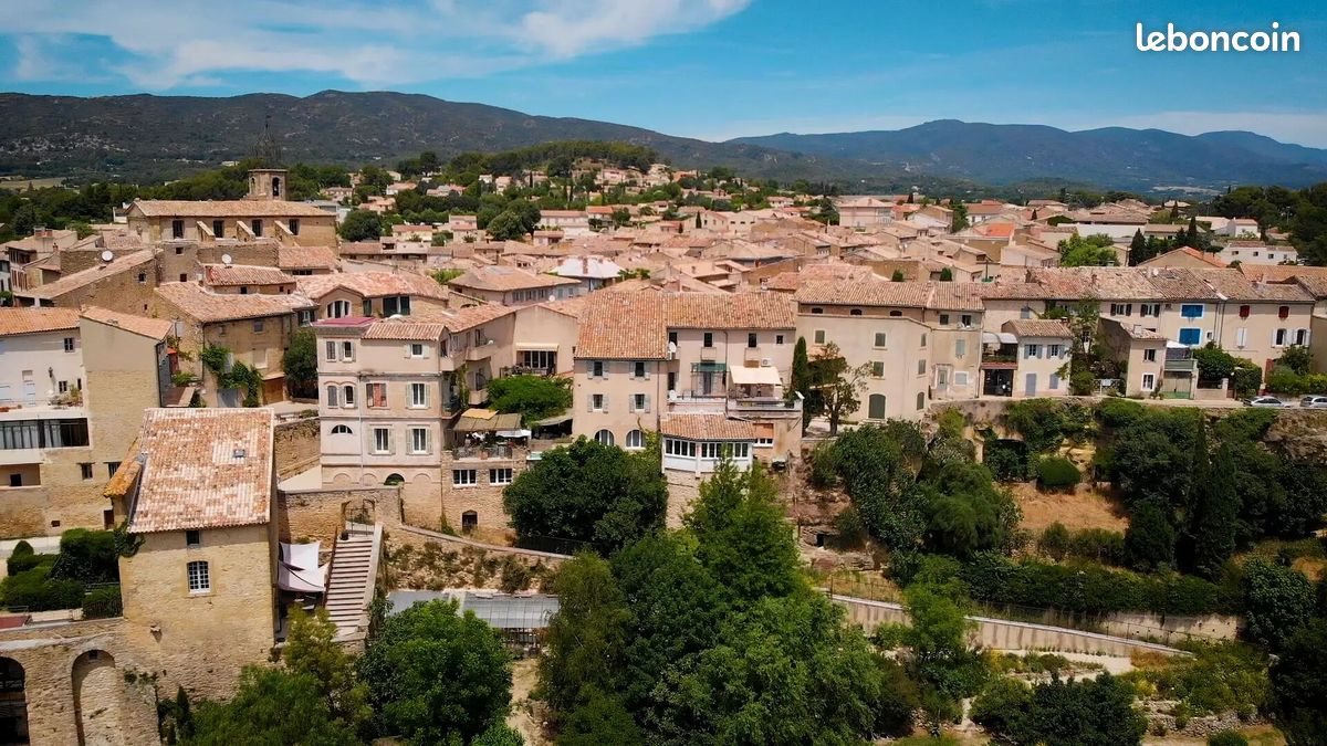 Maison à vendre, 740m², Lauris