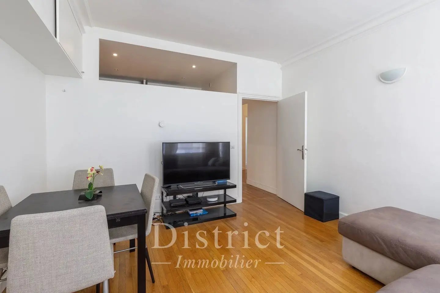 Appartement à louer, 60m², Paris 8ème