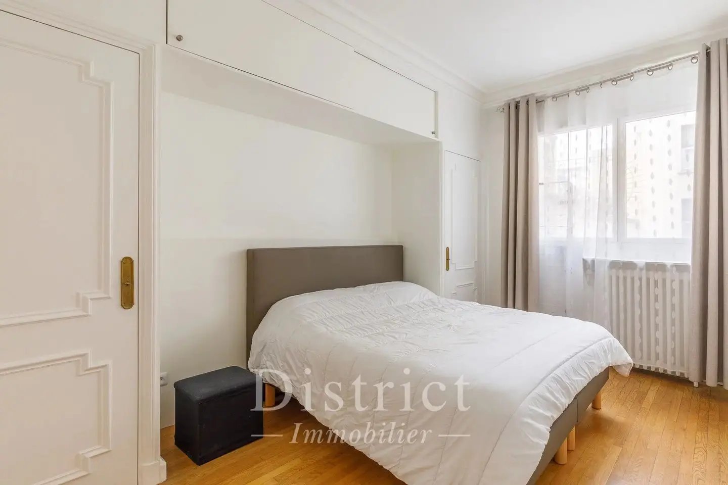 Appartement à louer, 60m², Paris 8ème