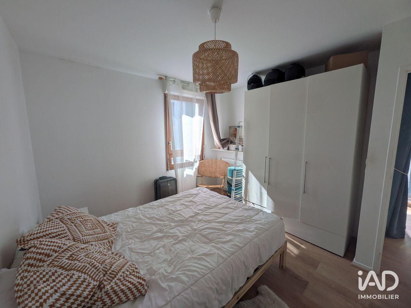 Appartement à louer, 42m², Cergy