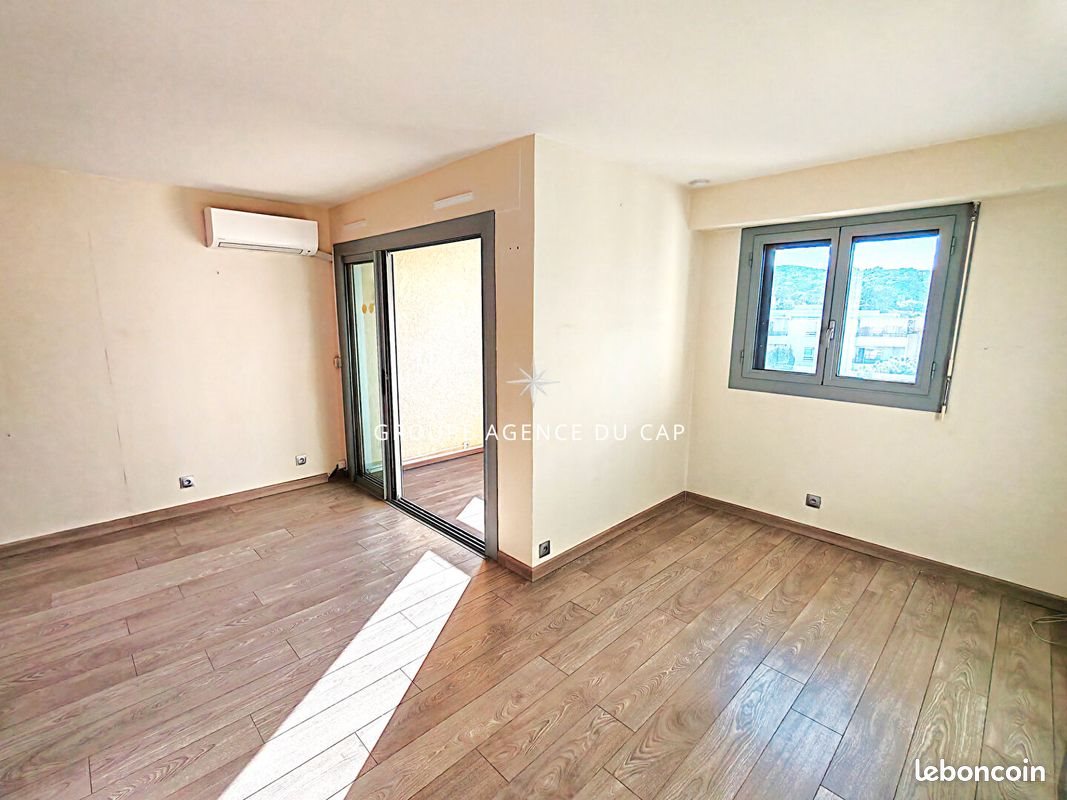Appartement à vendre, 45m², Fréjus
