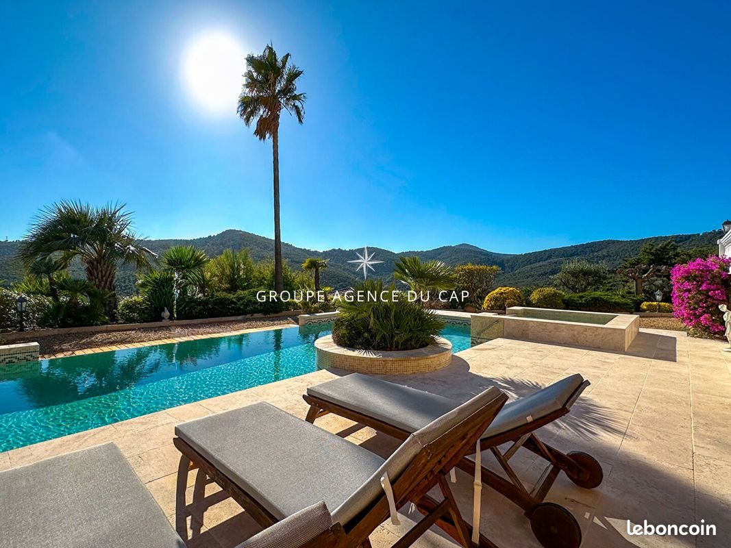 Maison à vendre, 177m², Roquebrune-sur-Argens
