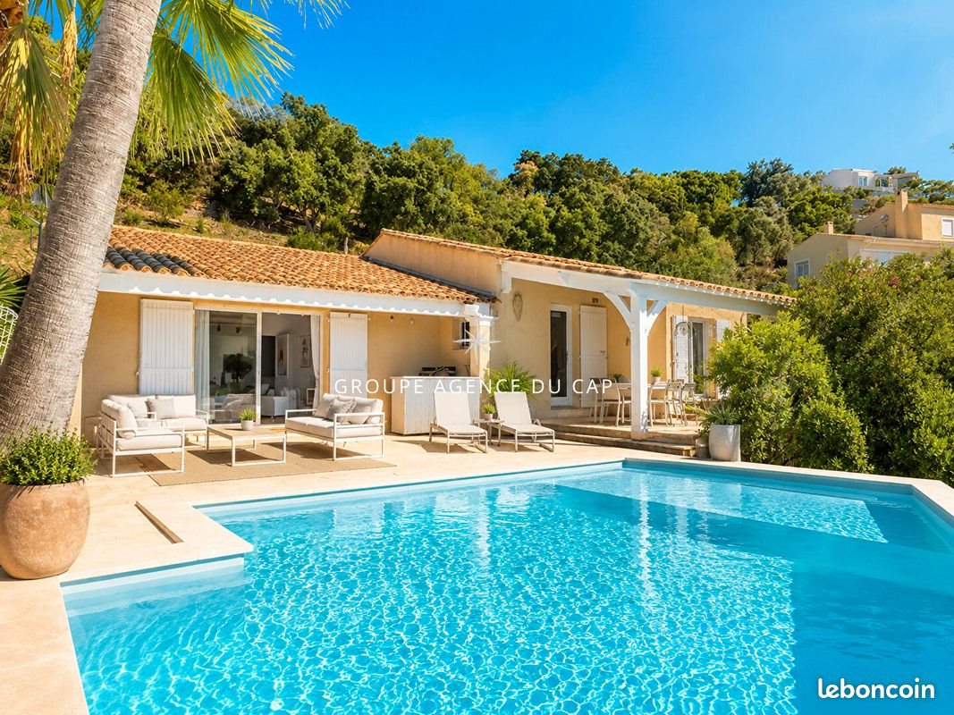Maison à vendre, 111m², Roquebrune-sur-Argens