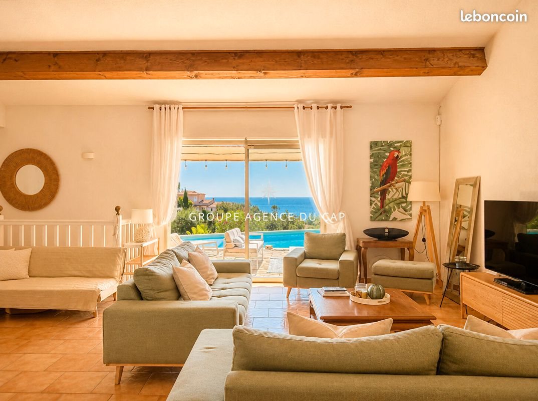 Maison à vendre, 111m², Roquebrune-sur-Argens