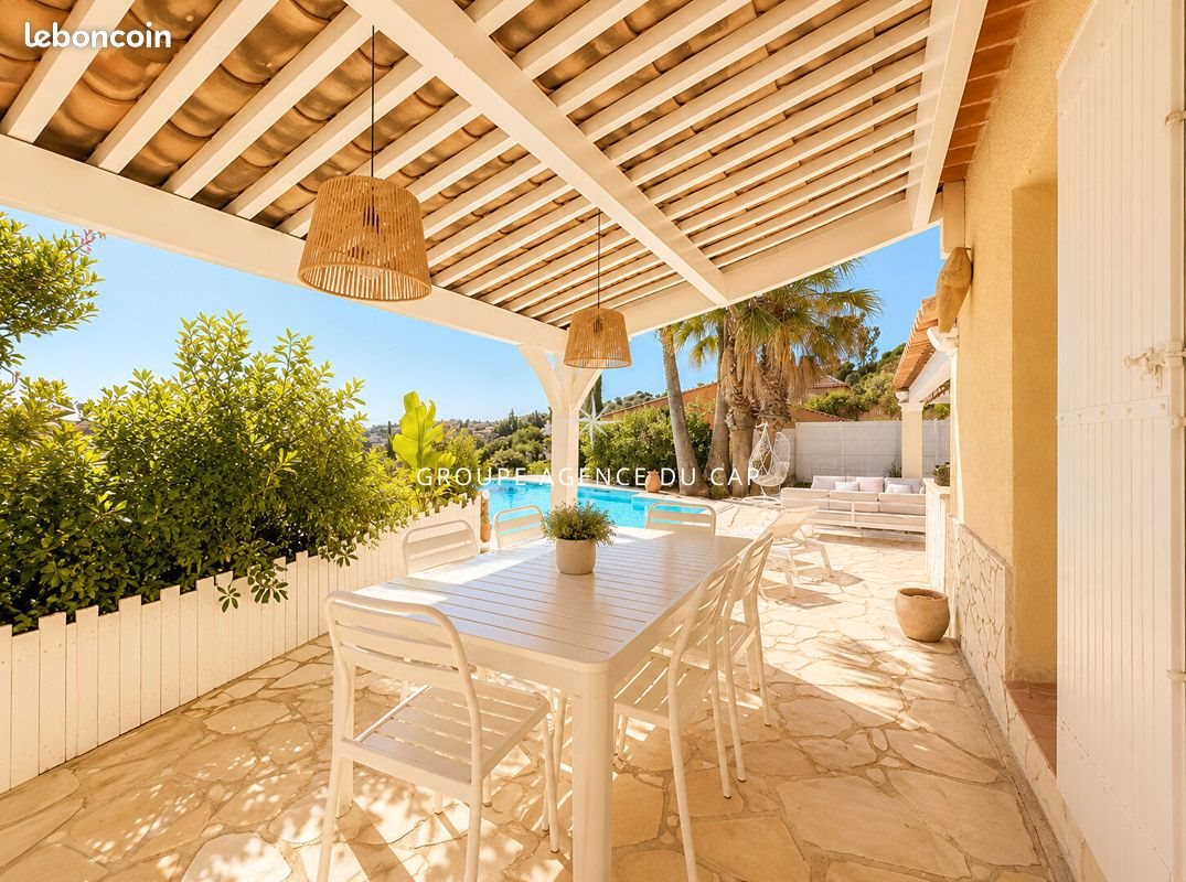 Maison à vendre, 111m², Roquebrune-sur-Argens
