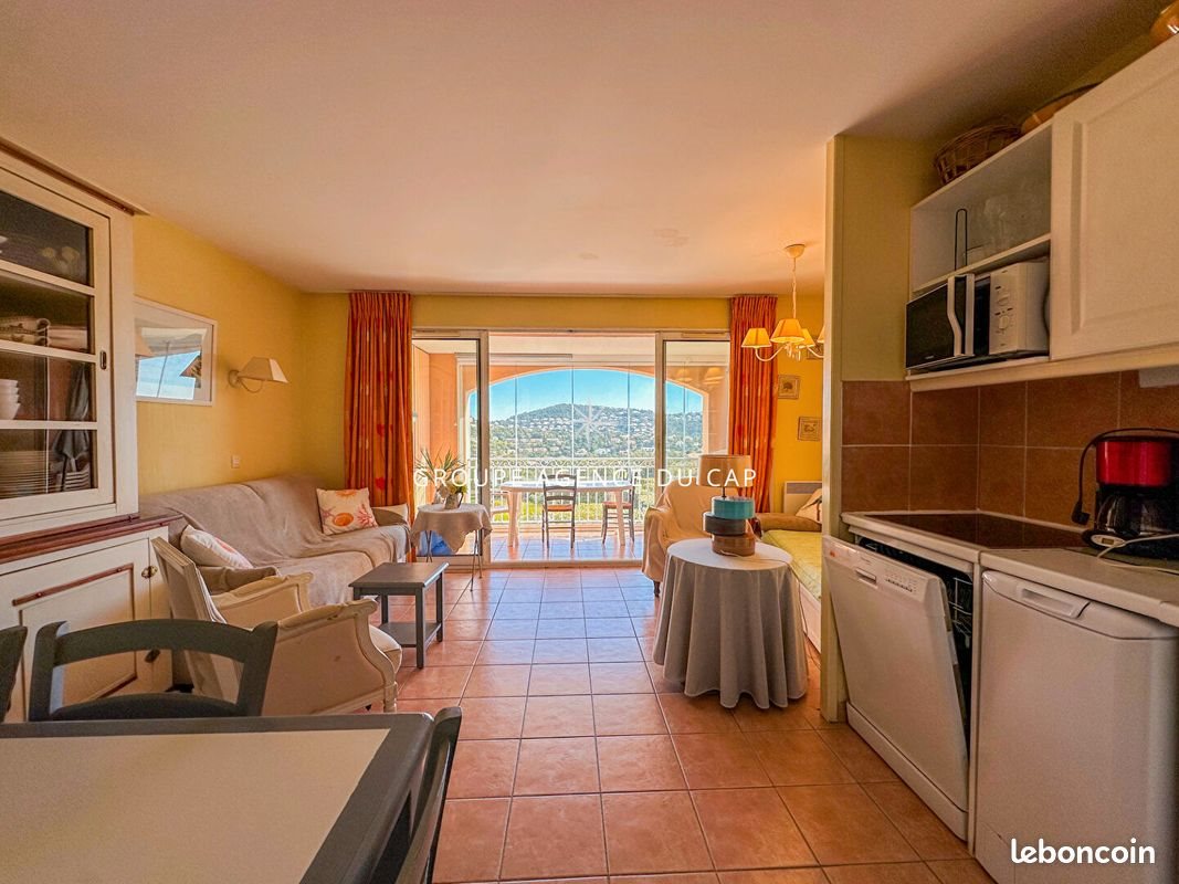 Appartement à vendre, 35m², Roquebrune-sur-Argens