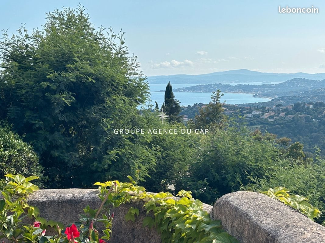 Maison à vendre, 150m², Roquebrune-sur-Argens