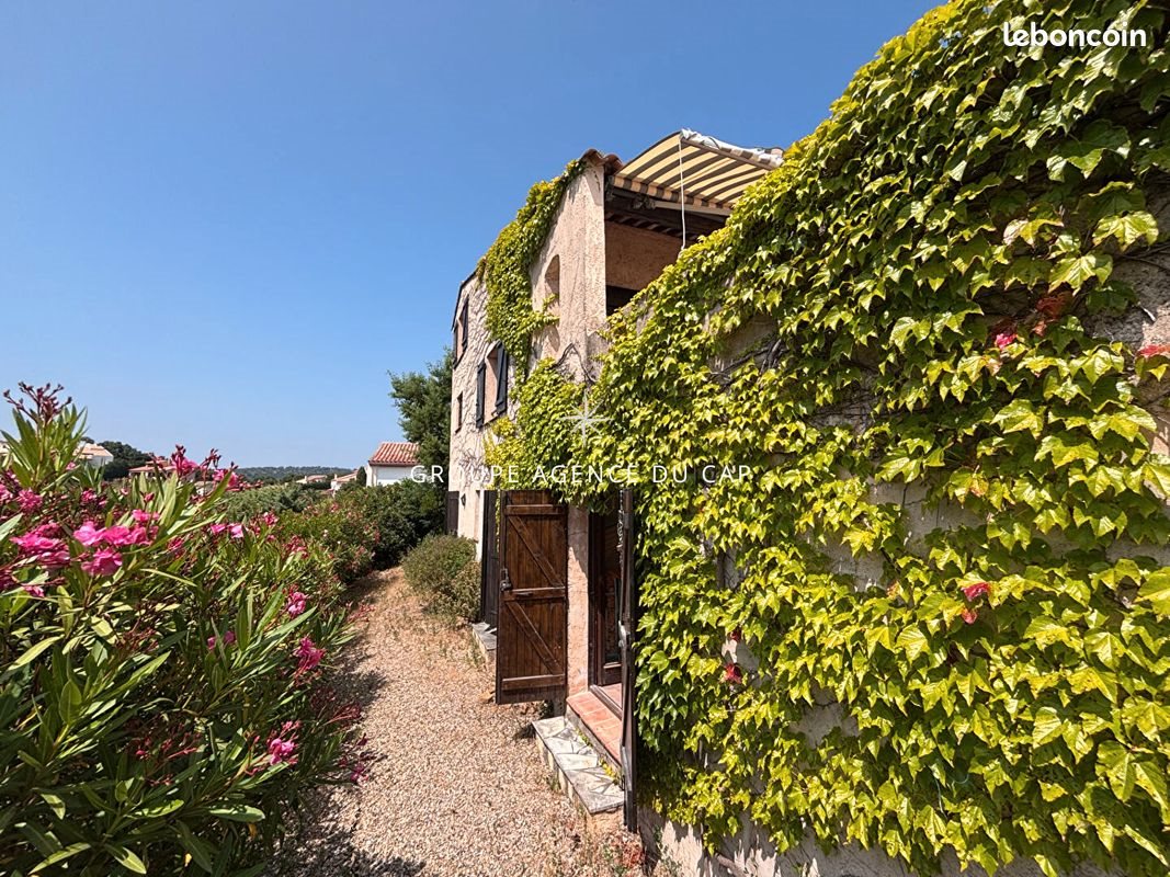 Maison à vendre, 150m², Roquebrune-sur-Argens