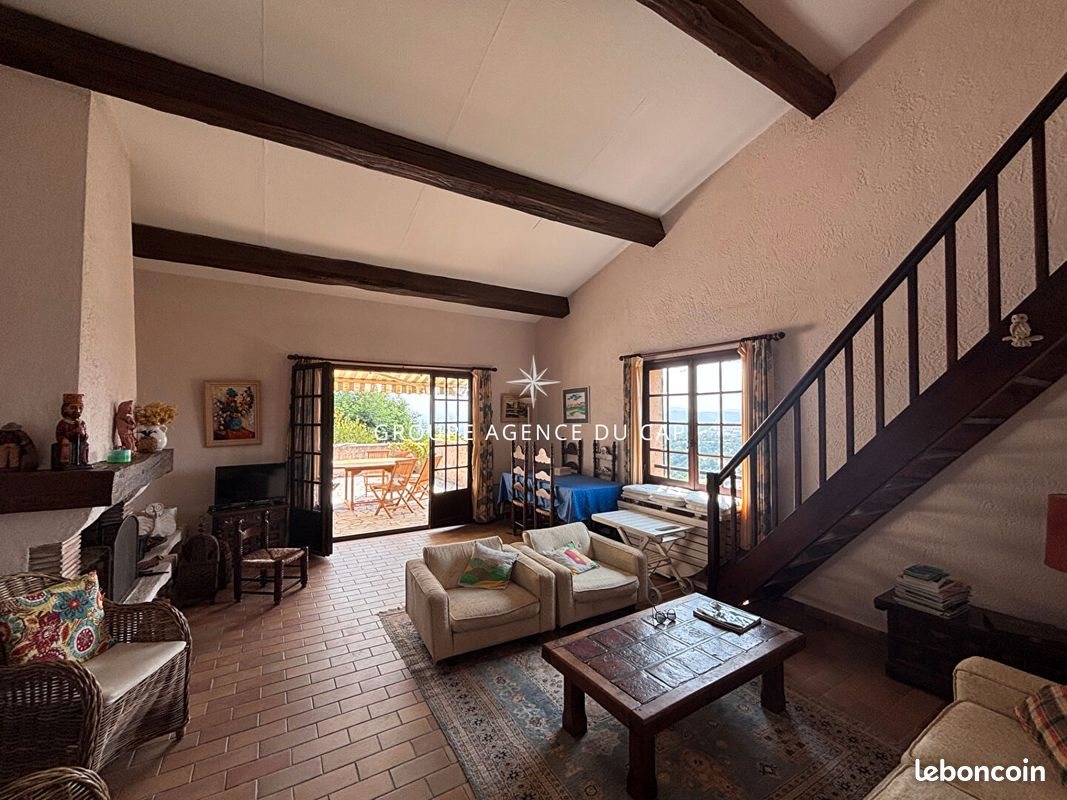 Maison à vendre, 150m², Roquebrune-sur-Argens