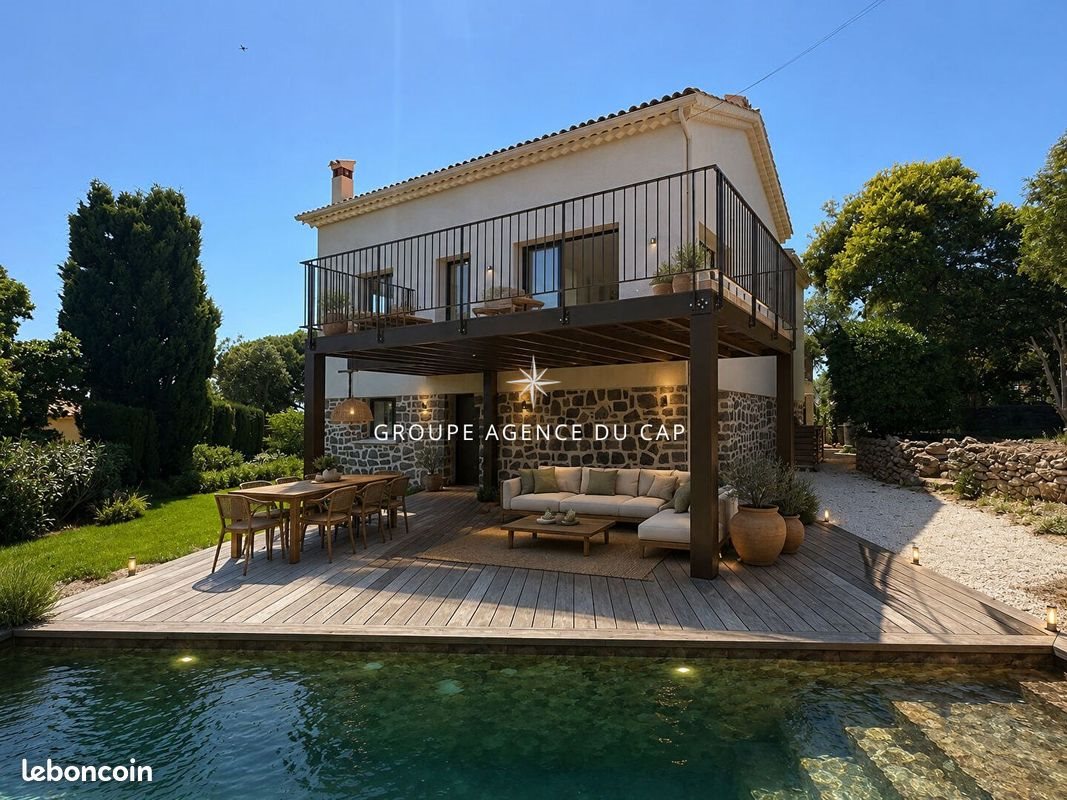 Maison à vendre, 214m², Roquebrune-sur-Argens