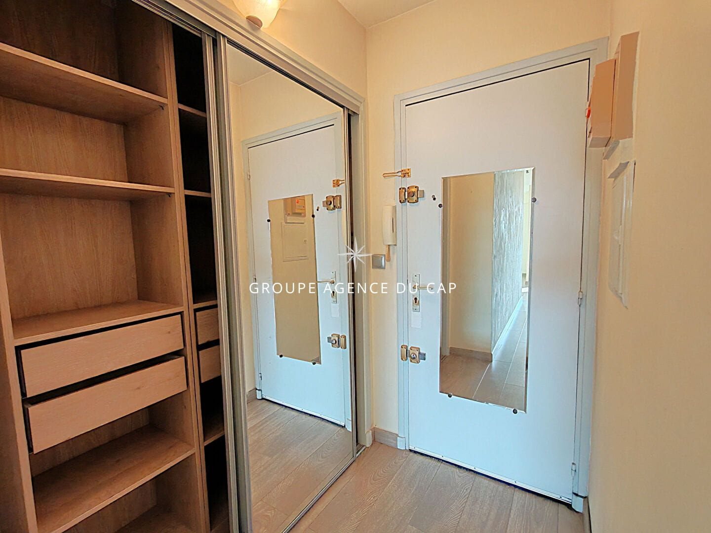 Appartement à vendre, 45m², Fréjus