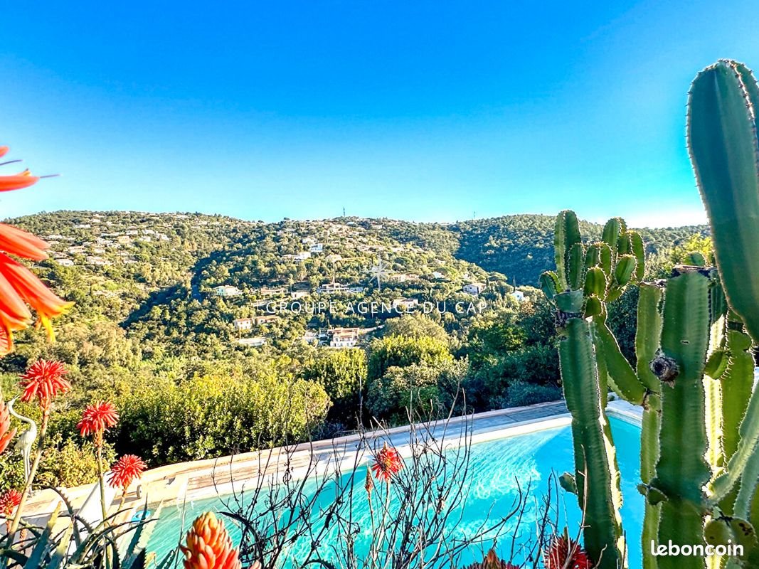 Maison à vendre, 188m², Roquebrune-sur-Argens