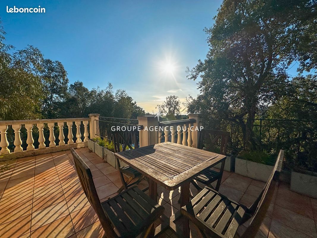 Maison à vendre, 140m², Fréjus