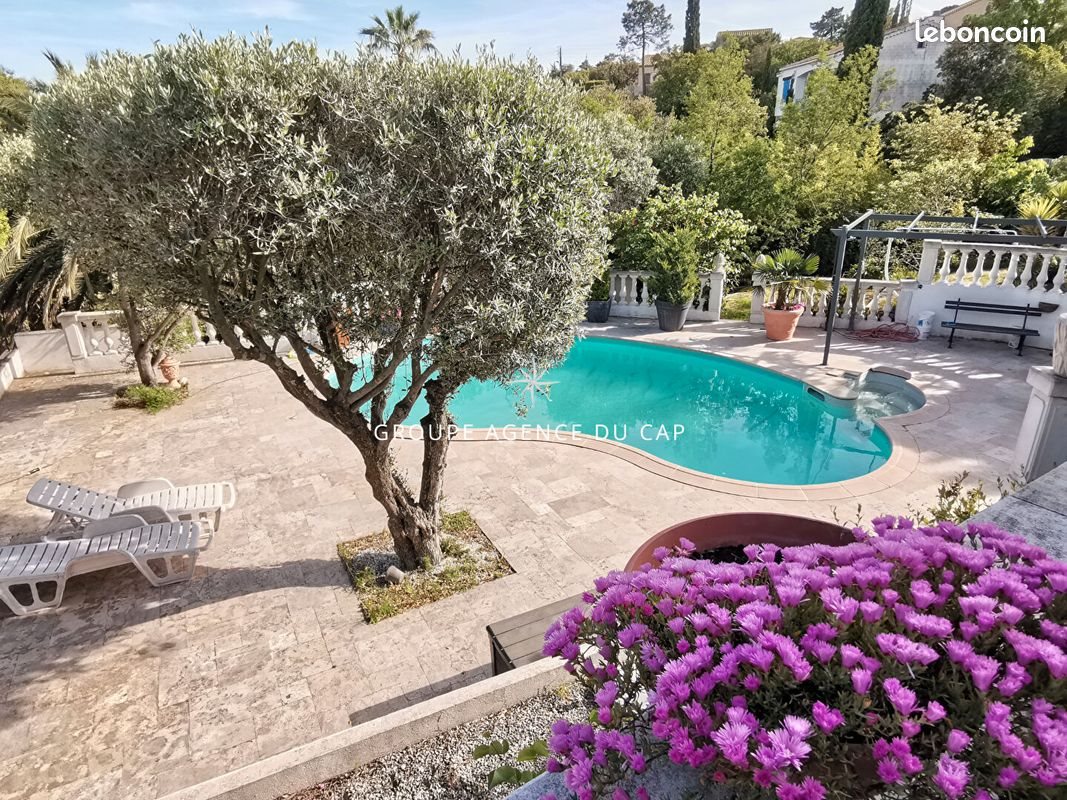 Maison à vendre, 155m², Fréjus