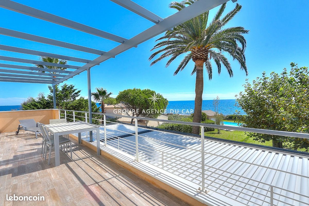 Maison à vendre, 211m², Roquebrune-sur-Argens