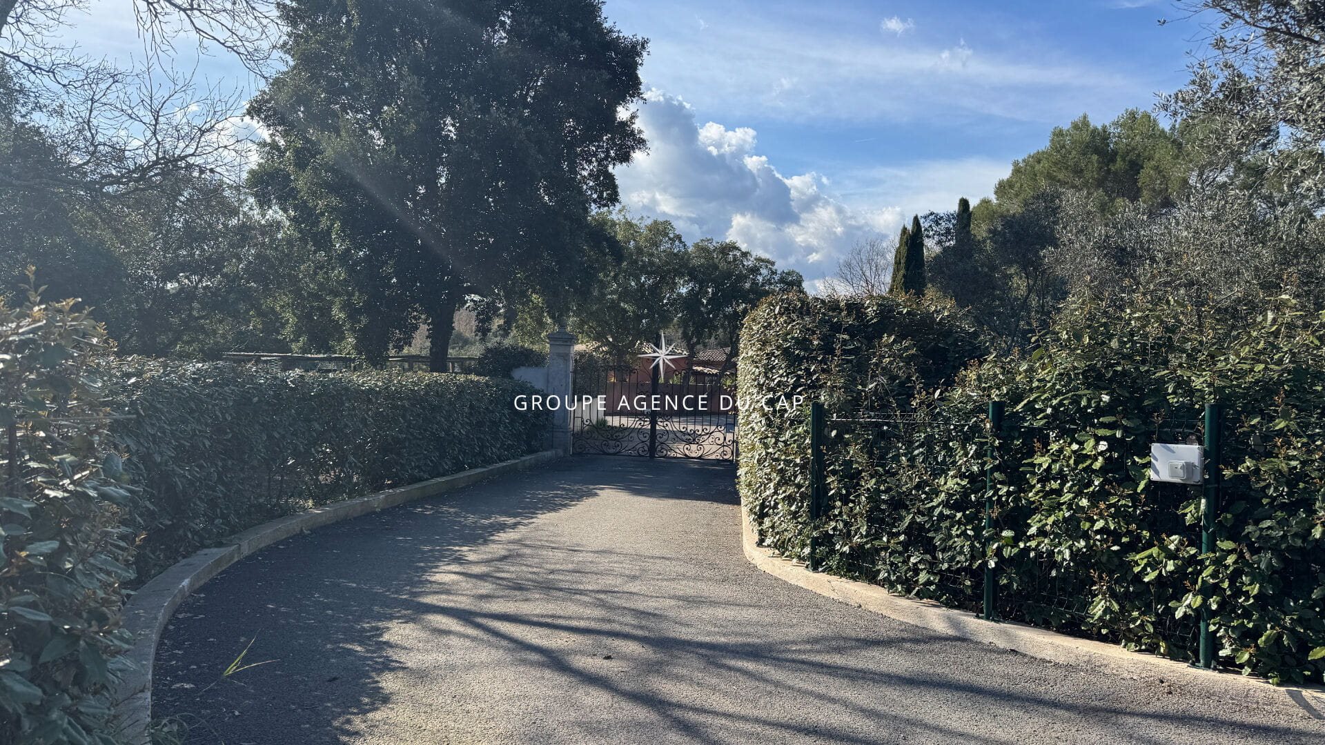 Maison à vendre, 400m², Roquebrune-sur-Argens
