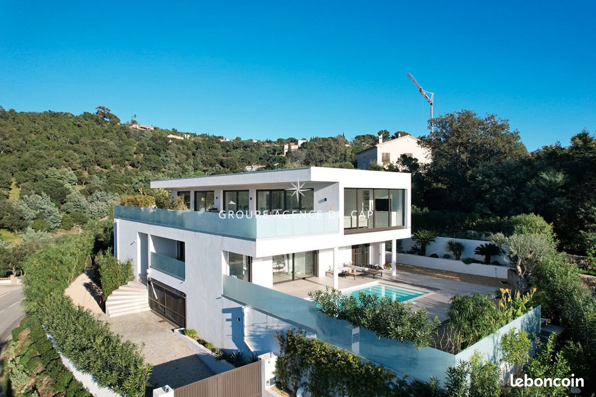 Maison à vendre, 290m², Roquebrune-sur-Argens