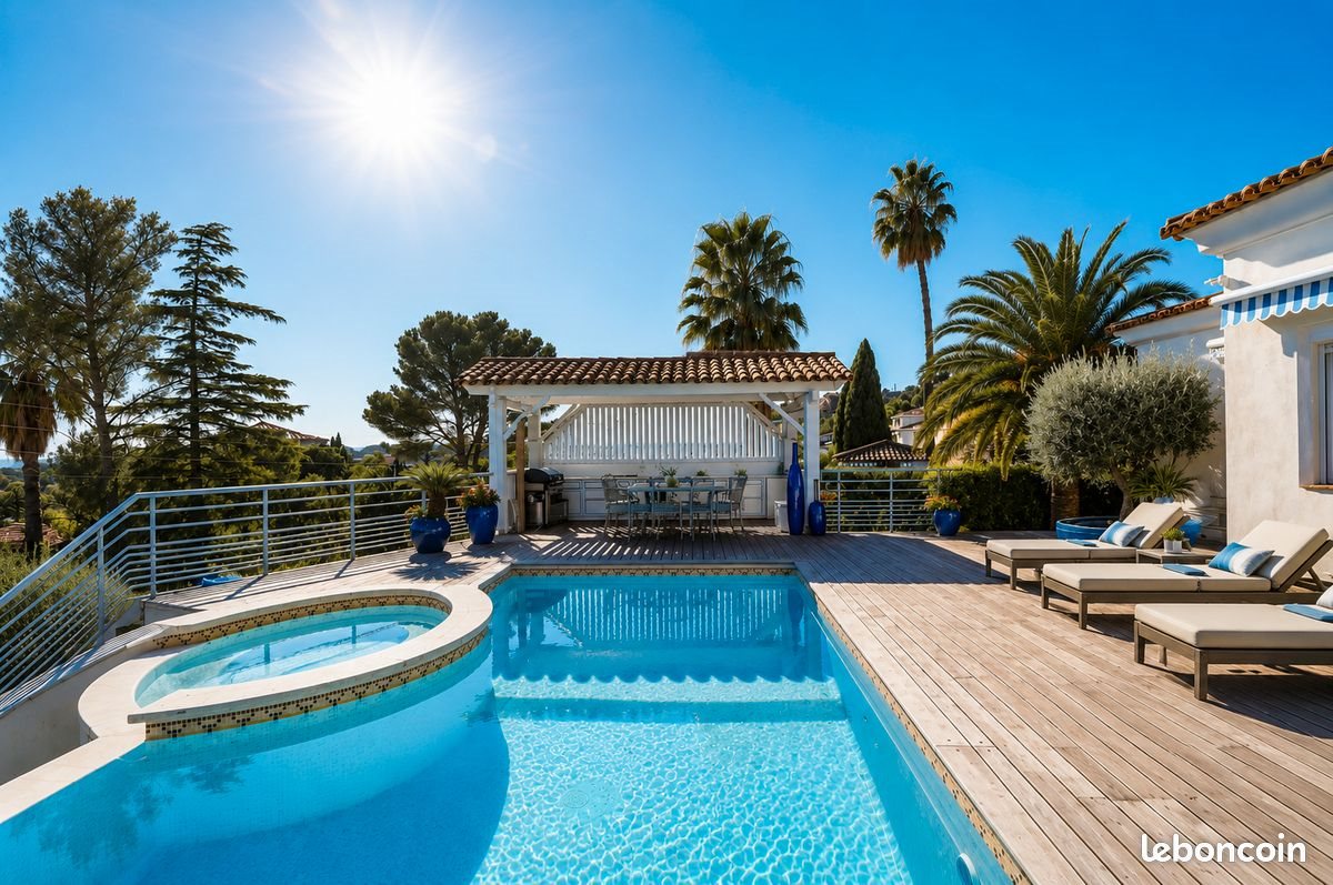 Maison à vendre, 213m², Fréjus