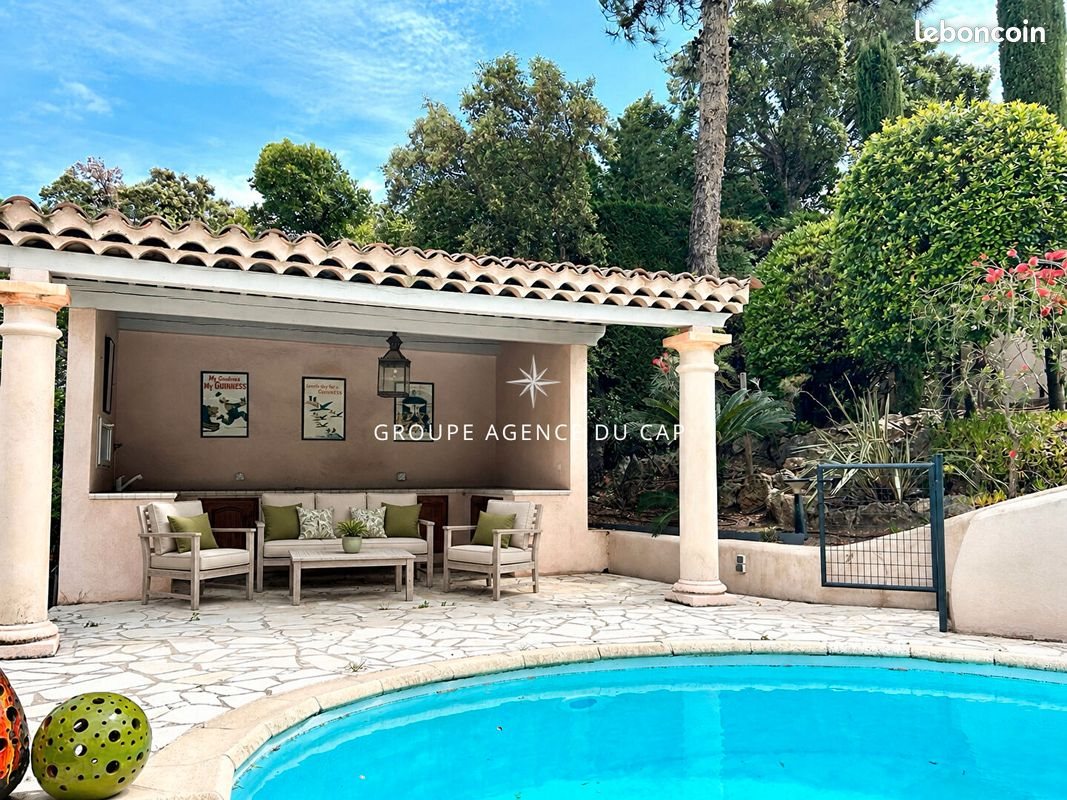 Maison à vendre, 290m², Roquebrune-sur-Argens